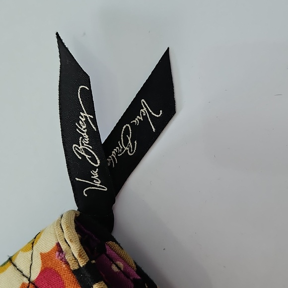 Vera Bradley Multicolored Wallett - Picture 2 of 9